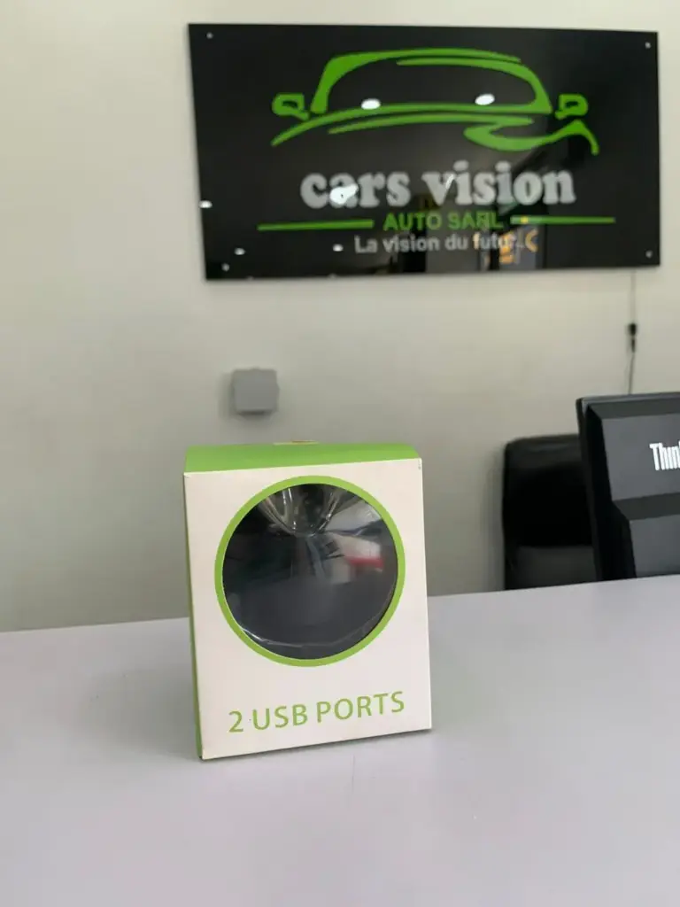 CHARGEUR UNIVERSEL USB 2 PORTS