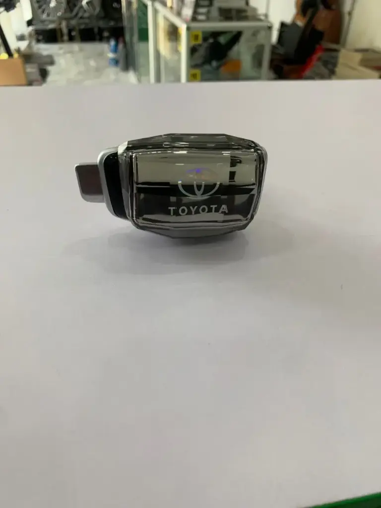 LEVIER DE VITESSE TOYOTA