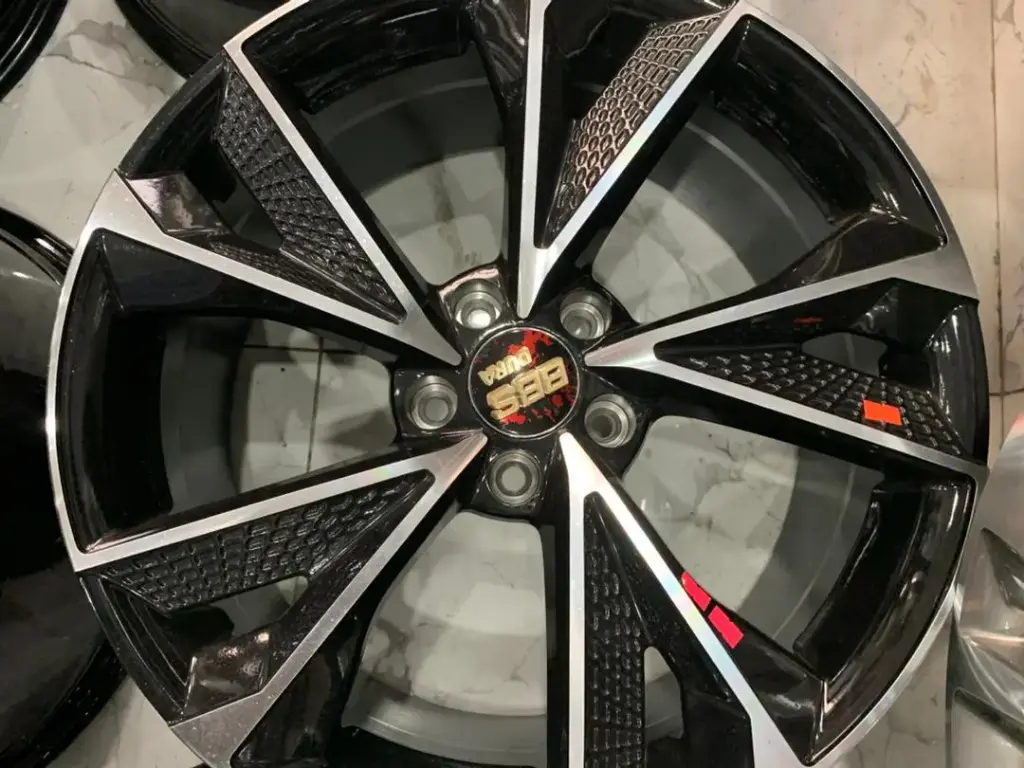 JANTE /19 TOYOTA AVEC RAYON YX438