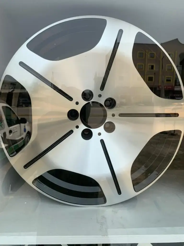 JANTE /18 MERCEDES YX 579