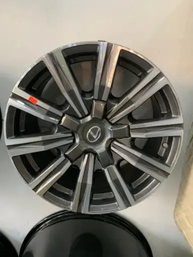 [YX 604] JANTE LEXUS  /18 YX604